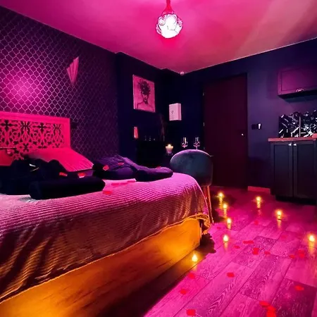 L' Orientale / Jacuzzi / Sauna Chateau-Landon