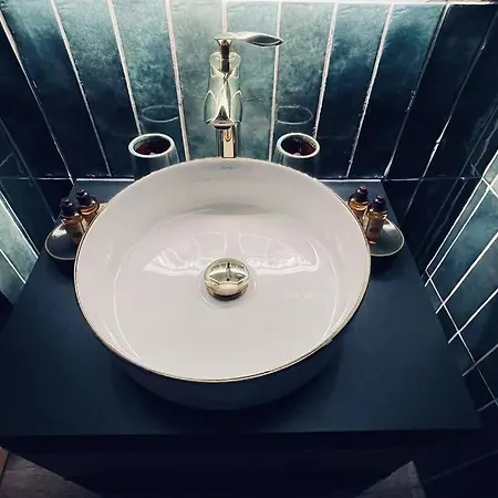 L' Orientale / Jacuzzi / Sauna Chateau-Landon