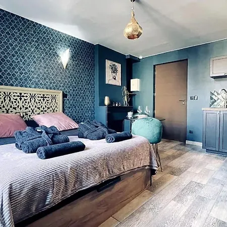 Apartment L' Orientale / Jacuzzi / Sauna *